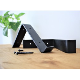 Flat wooden shelf 9x2 with scaffolding brackets