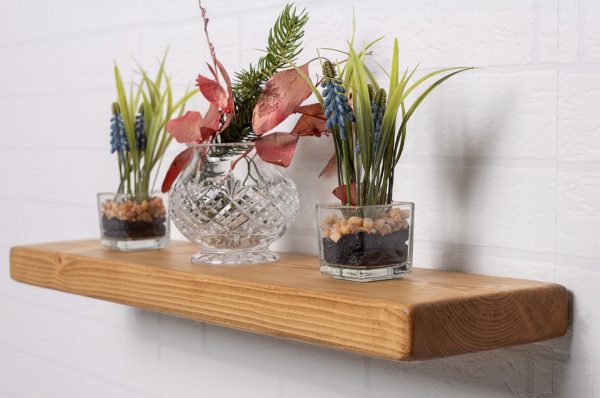 Micro-living solutions – how shelves transform tiny apartments?
